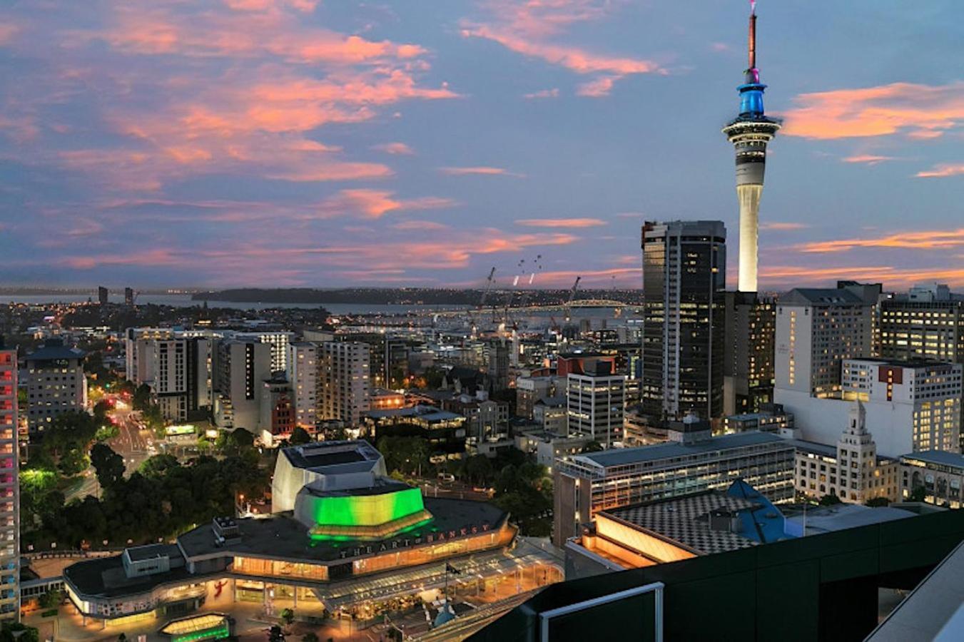 Stunning 3 Bedroom Penthouse Apt In Auckland Cbd Exterior foto